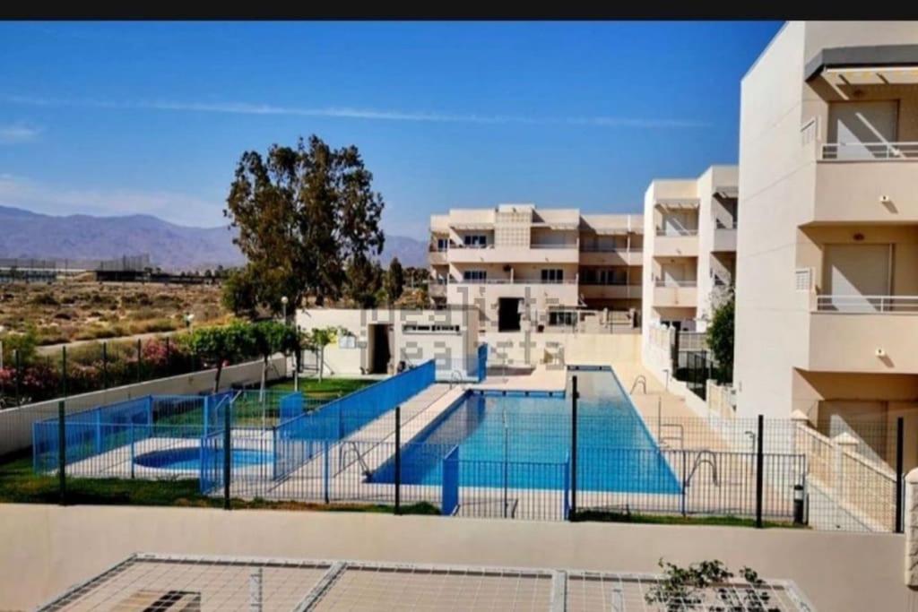 Piso Familiar En El Toyo Apartment Almeria Ngoại thất bức ảnh